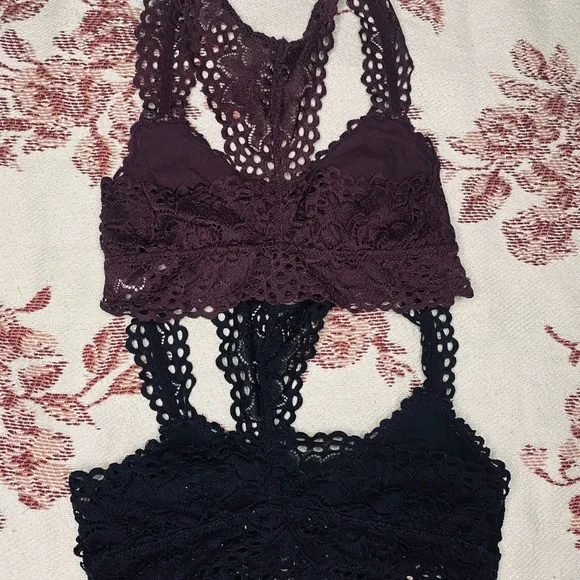 Aerie bralette set of two size XS - Picture 2 of 3